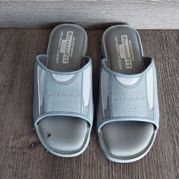 SKECHERS Relaxed Fit Plus Memory Foam Gray Slide On Casual Sandals Mens Size 8 - Picture 1 of 7